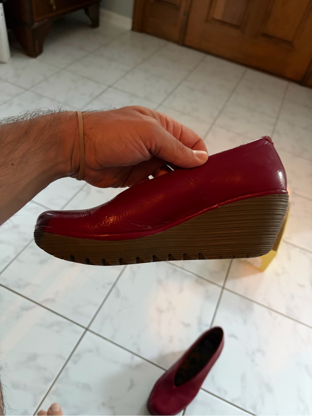 Fly London Yaz Red Leather Wedge Pump women’s EU size 39 or US size 8.5 - Picture 7 of 8